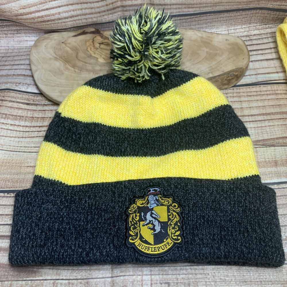 Harry Potter Scarf & Hat Hufflepuff