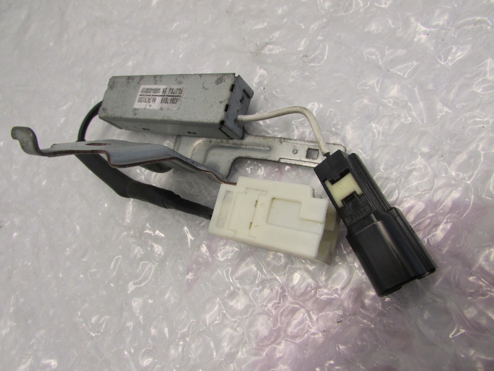 2014-2017 LEXUS CT ANTENNA AMPLIFIER MODULE OEM 8630076070