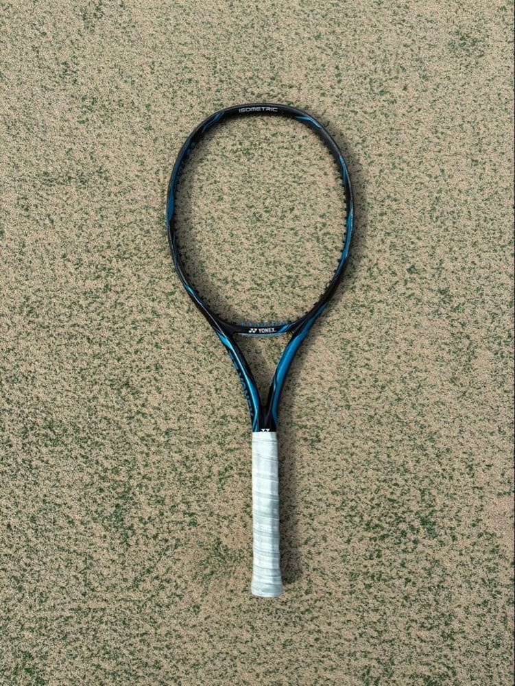 YONEX EZONE 100 300