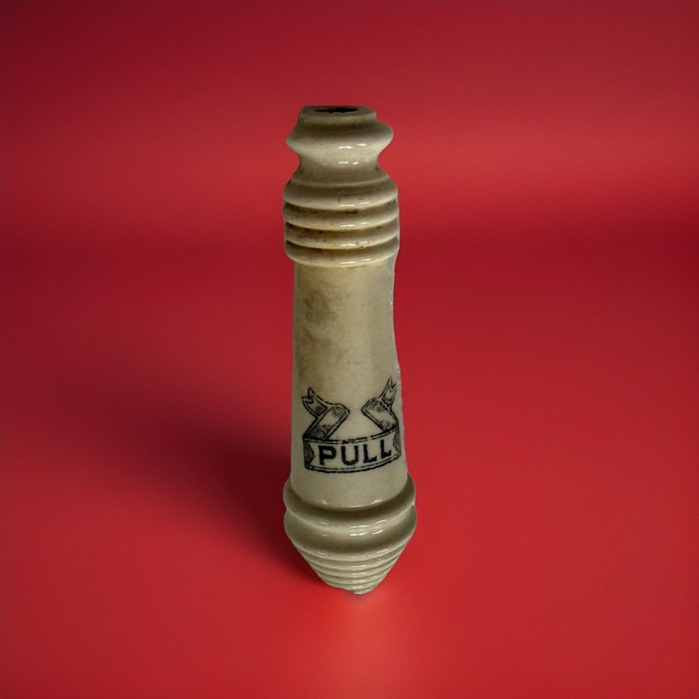 ANTIQUE ENGLISH HIGH LEVEL TOILET CERAMIC PULL