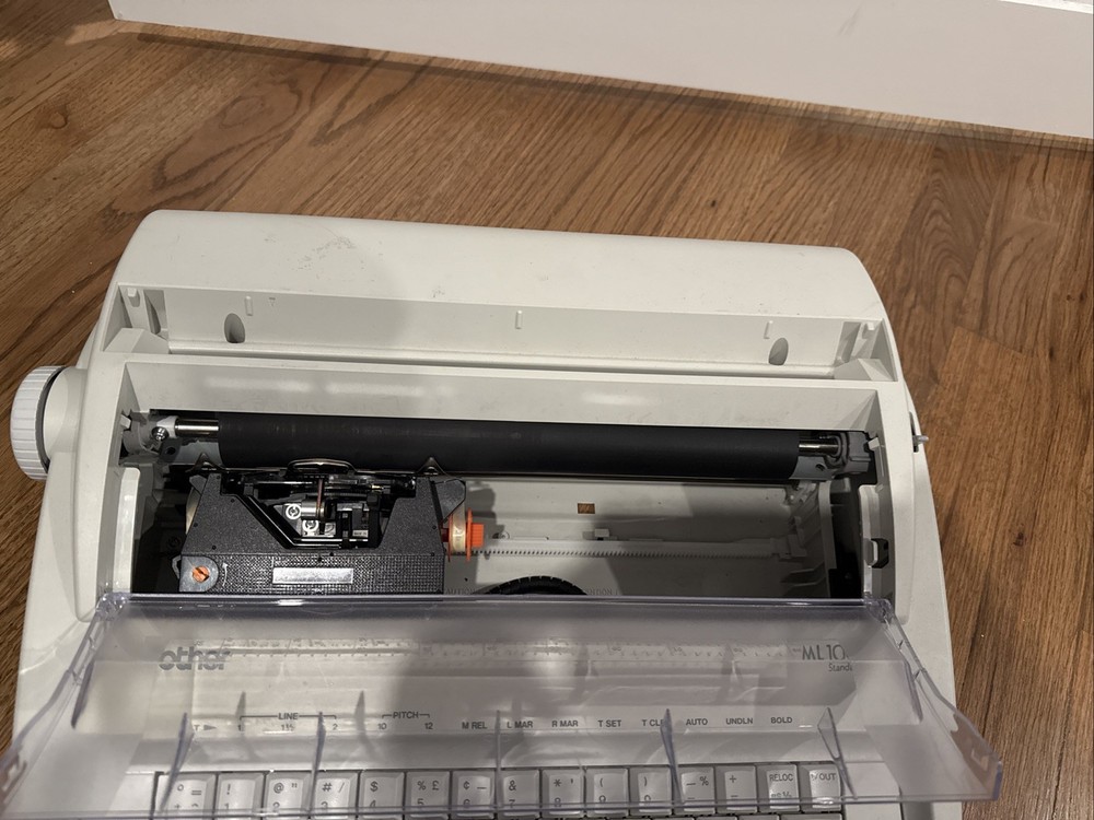 Brother ML-300 Electronic Dictionary Typewriter - White