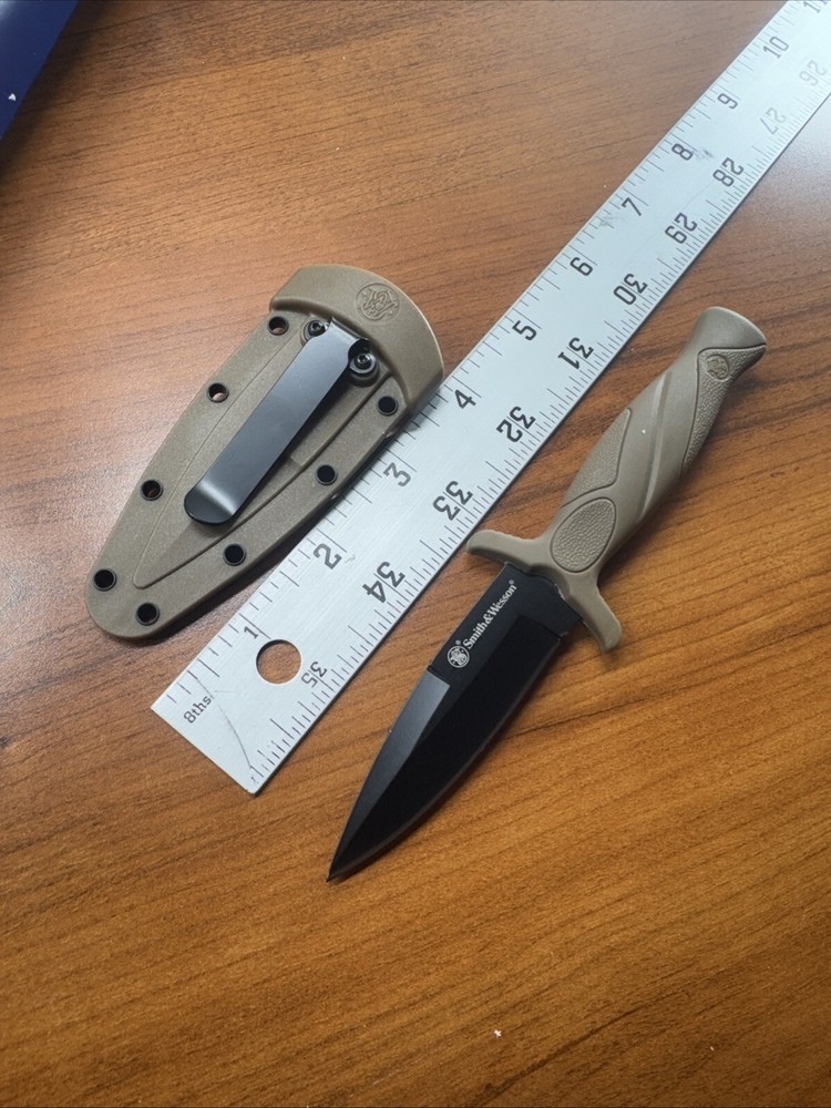 Smith & Wesson Boot Fixed Knife 3" Stainless Steel Blade Tan Rubber Handle