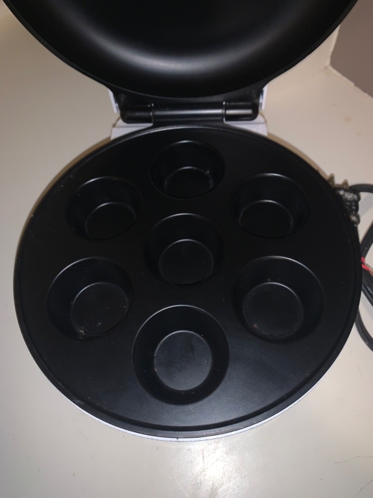 Smart Planet The Original Cupcake Baker ~ Mini Cupcake Maker MCM-1