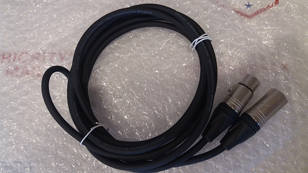 Neutrik Professional Microphone Cable, BLACK.