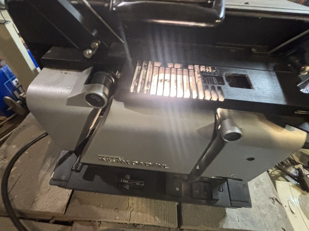 TELEX 2210 INSTALOAD XL MODEL 2210 FILM PROJECTOR