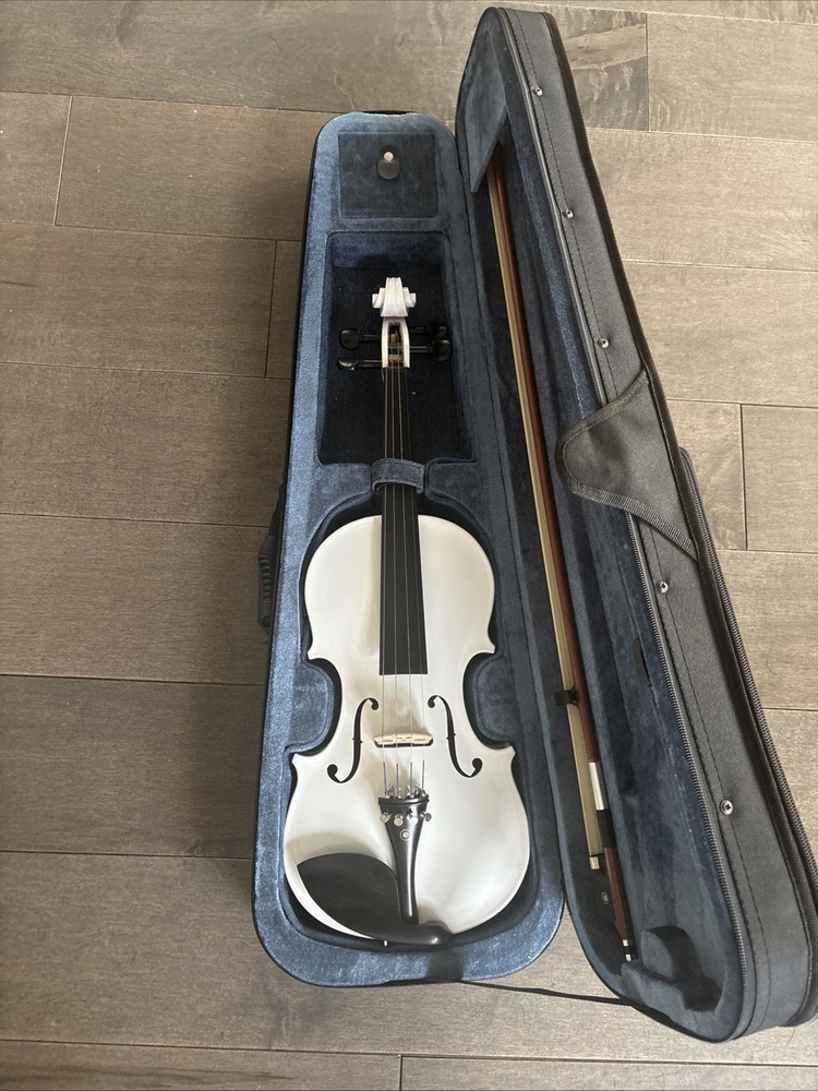 Cecilio 4/4CVNAE-WHITE