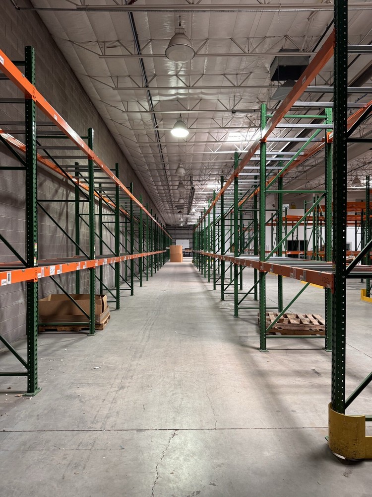 Warehouse Pallet Racking Frames, Beams, Pallet Supports, Row Spacers, Guard Rail