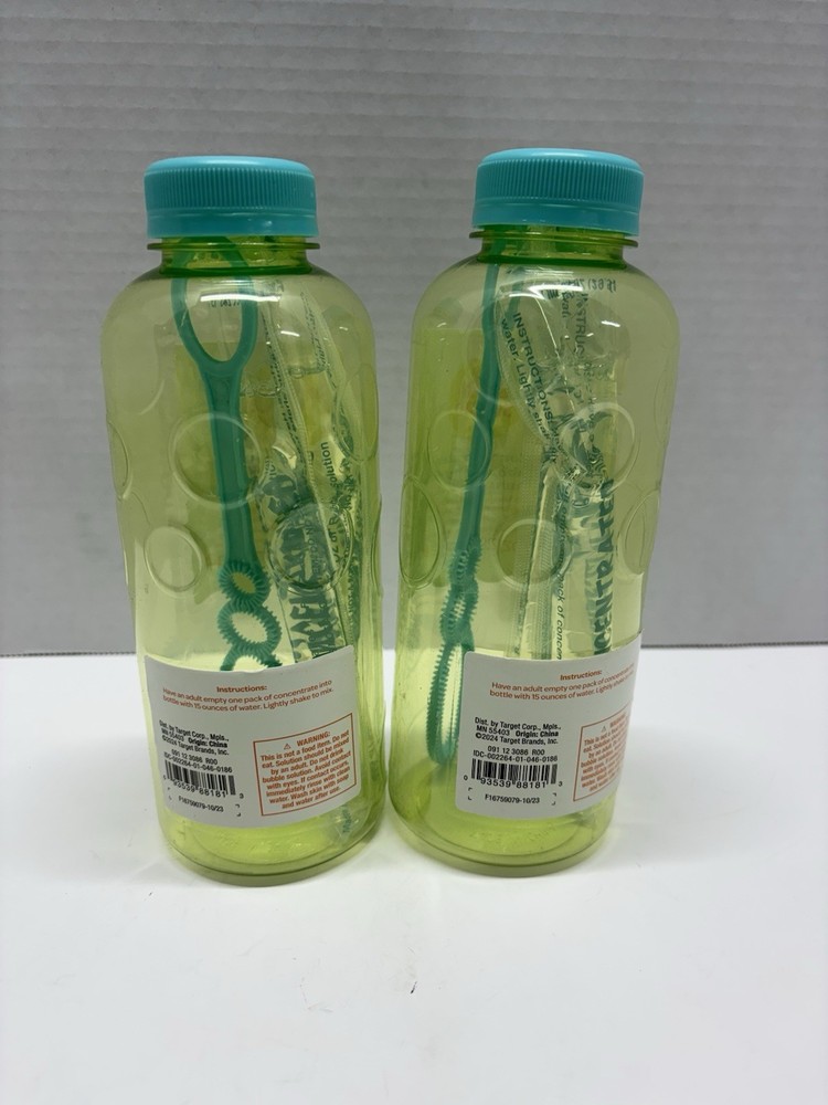 Sun Squad Set Of 2 Refillable Bubbles W/ Concentrated Solution 1oz