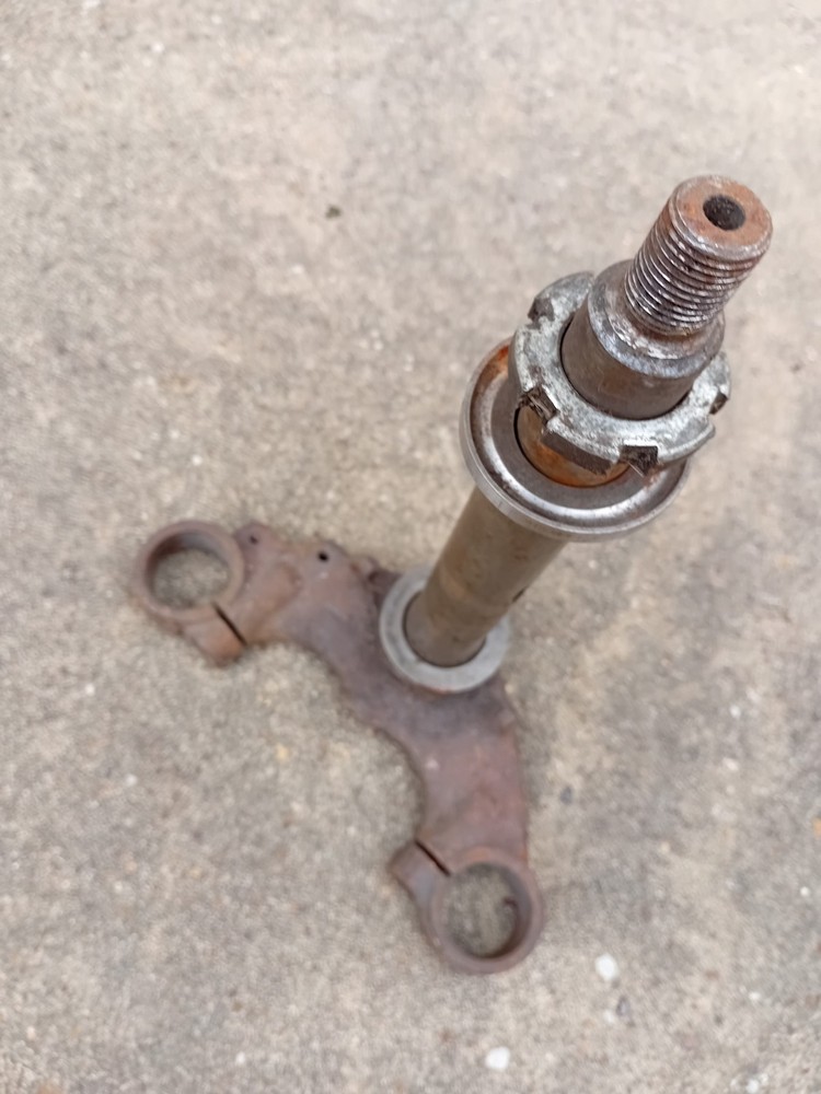 Yamaha RD200 Bottom Lower Fork Yoke