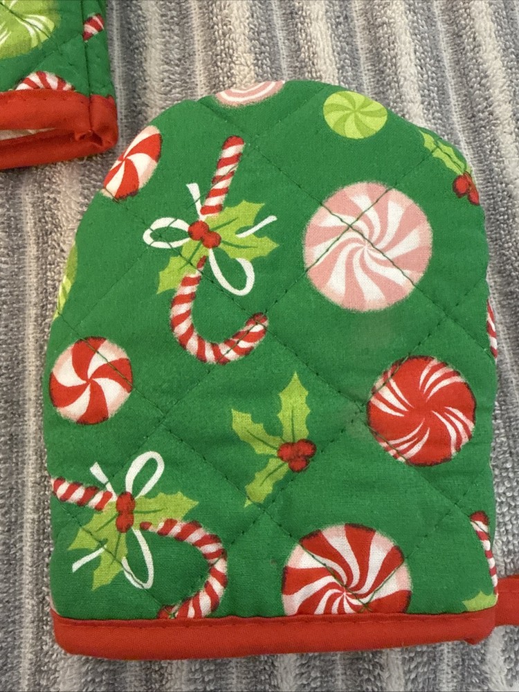 Four Mini Christmas Oven Mits Mini Oven Mitts
