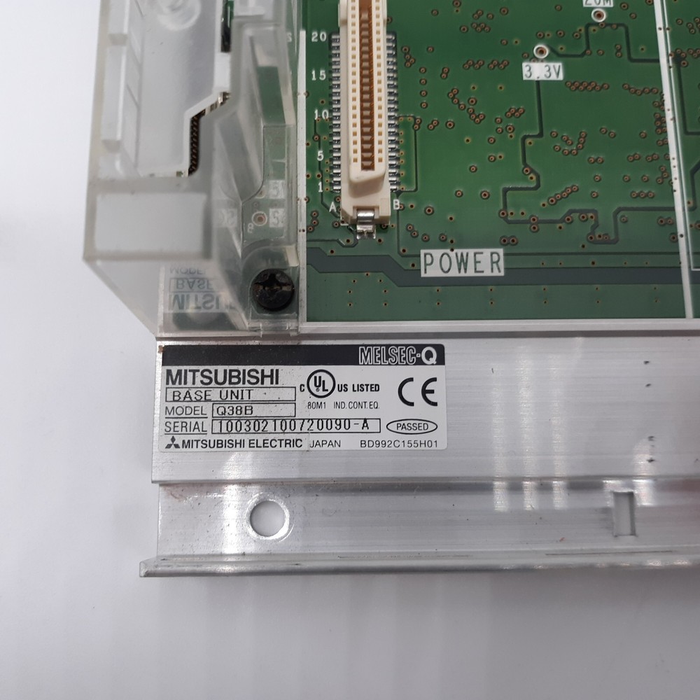 Mitsubishi Q38B 8-Slot Base Unit