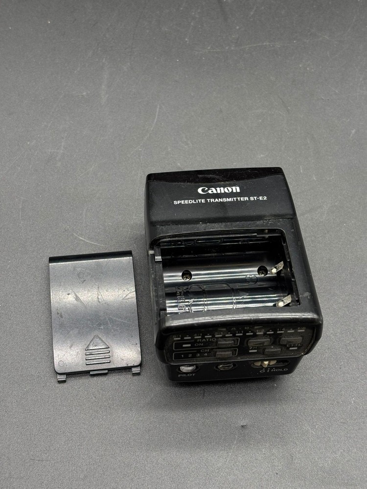 Canon ST-E2
