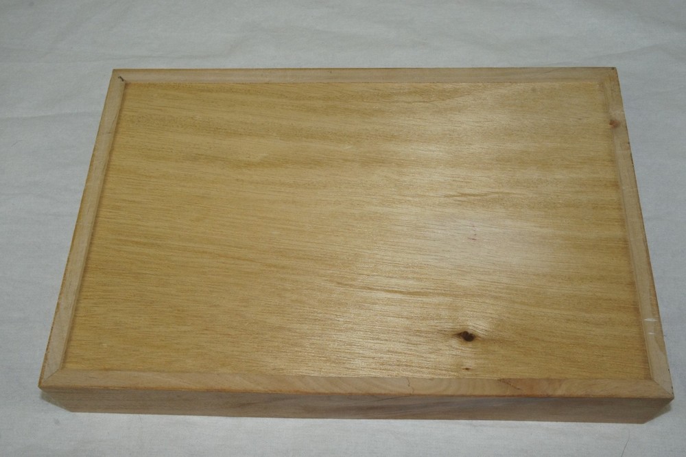 ROXANA LEASK SALMON EAGLE WOOD BOX CERAMIC TILE ART