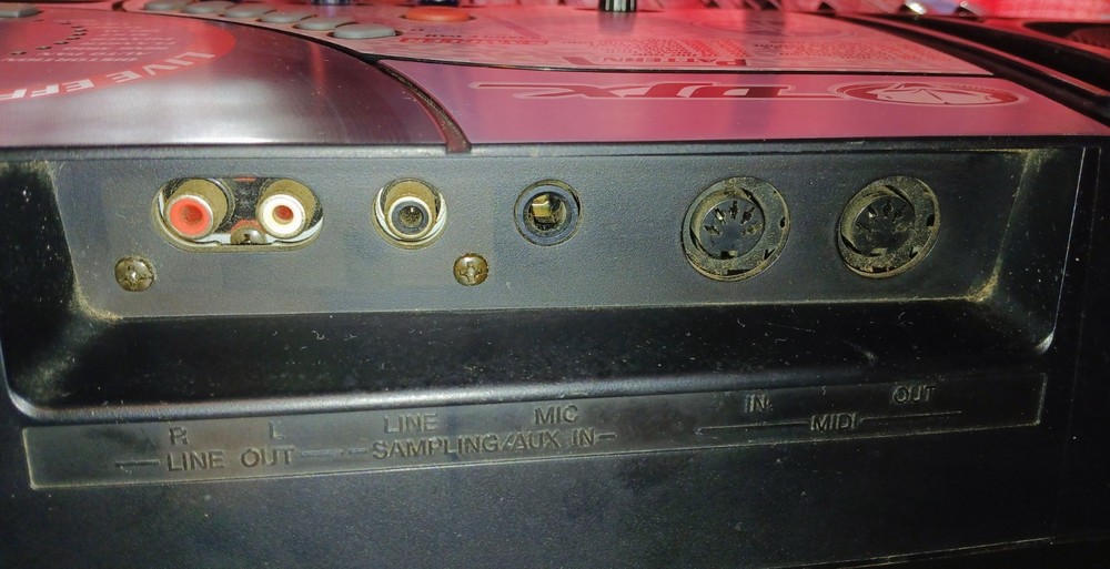 Yamaha DJX-II DJX2 Keyboard Synth Sampler MIDI PROJECT needs work RARE