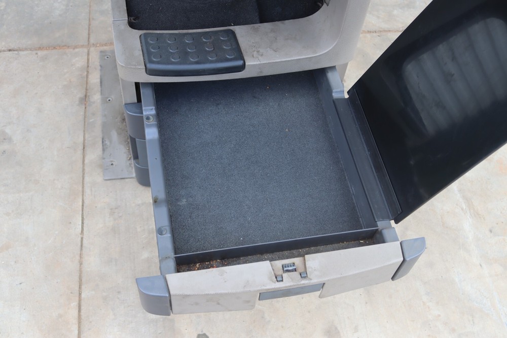 08-17 FREIGHTLINER CASCADIA 125 LEFT DRIVER SLEEPER CABINET STORAGE BOX OEM