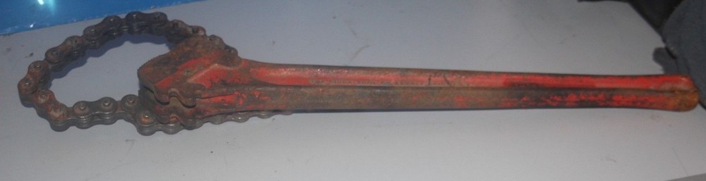 Ridgid 2-1/2" C-18 Plumber Red Chain Wrench