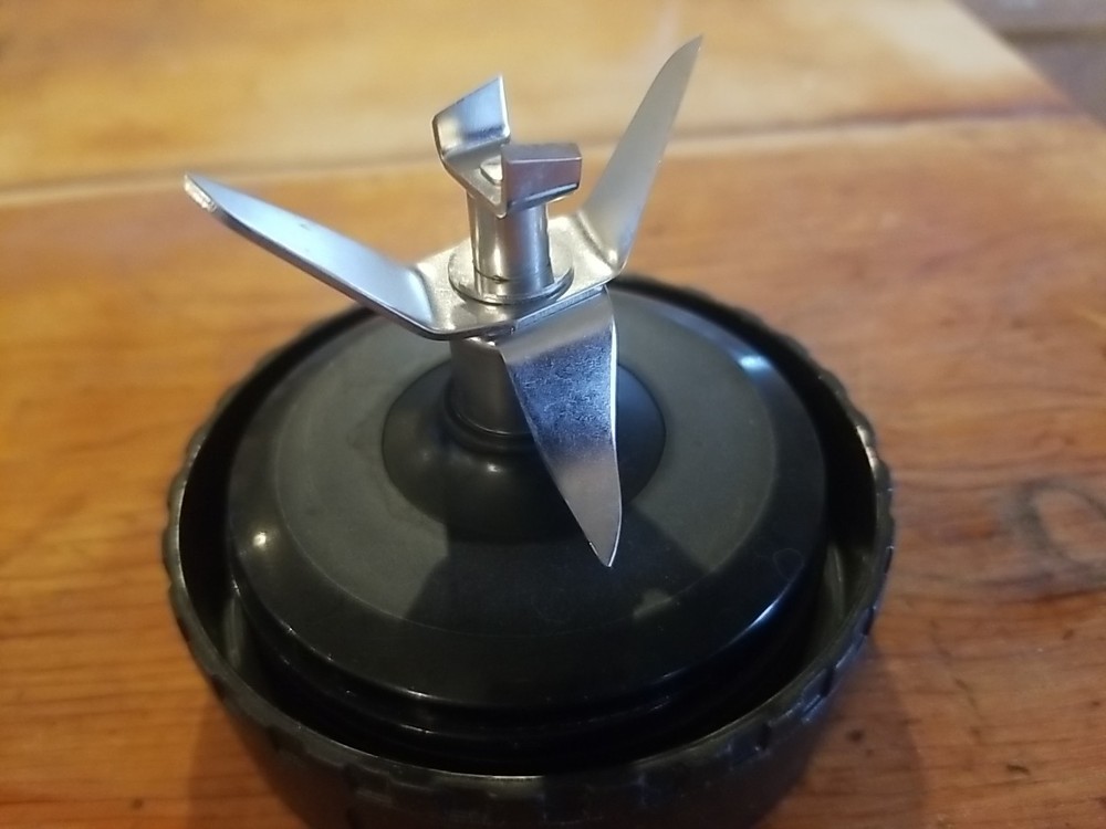 ninja blender **BLADE ONLY***