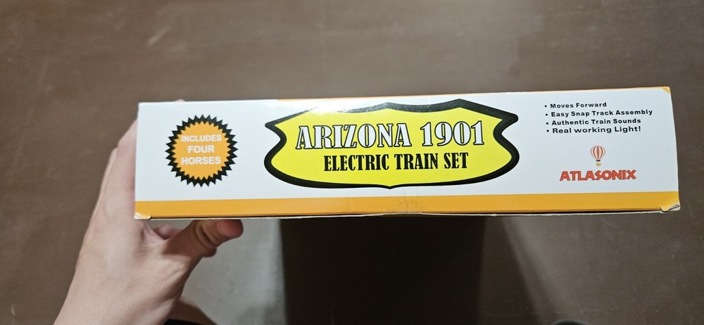 Arizona 1901 Battery-Powered Train Set