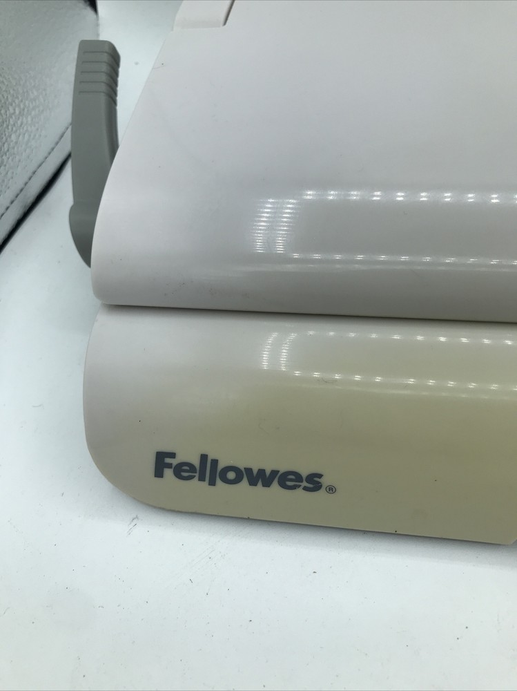 Fellowes Starlet 90 Personal Comb Binding Machine