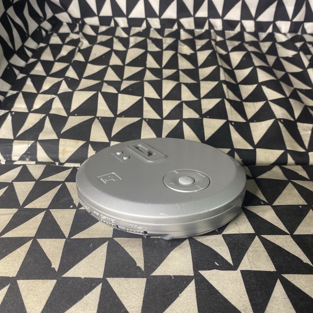 Portable CD Player Trutech Tru-Tech Model T160-CD Silver - Read Description