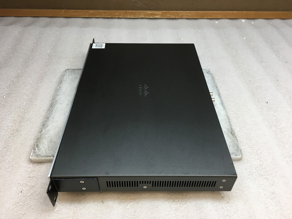 Cisco TelePresence SX80 Codec TTC6-12 Video Conference System