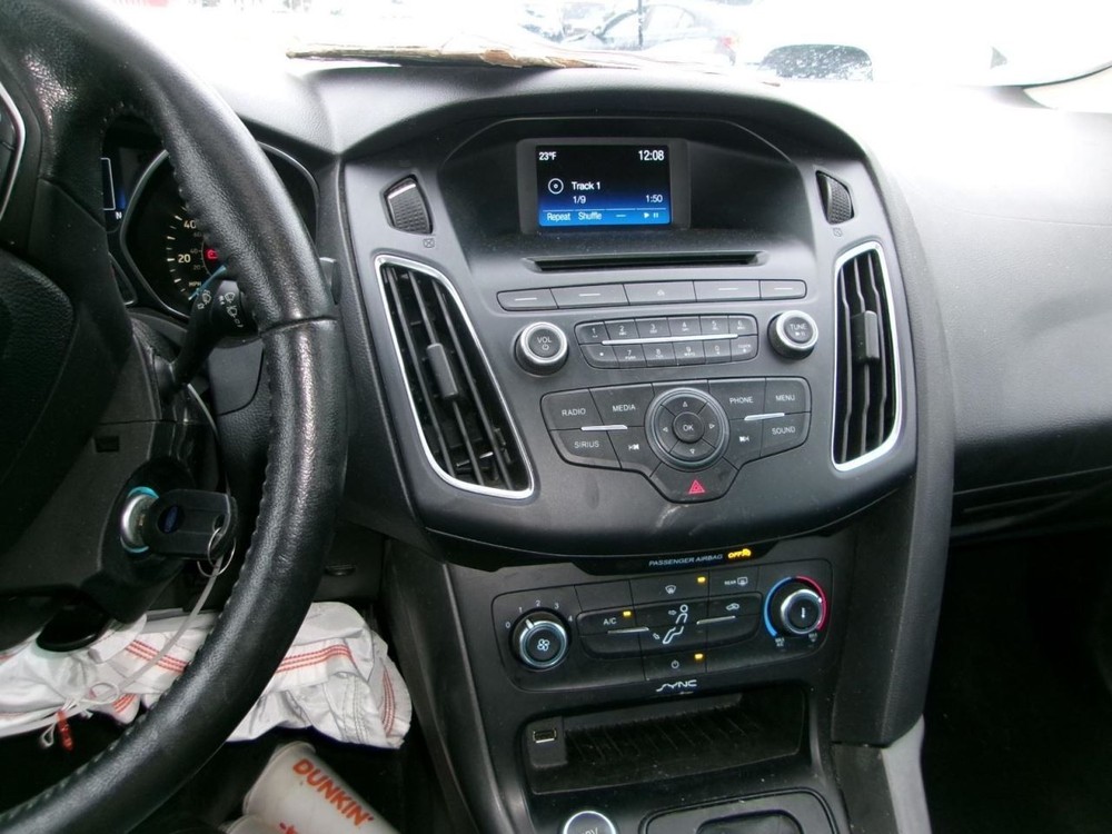 Audio Equipment Radio Control Panel Fits 15-18 FOCUS 2235510