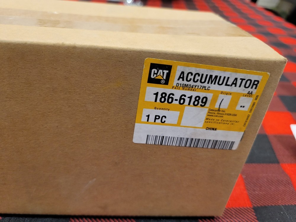 CAT Accumulator #186-6189 (11)