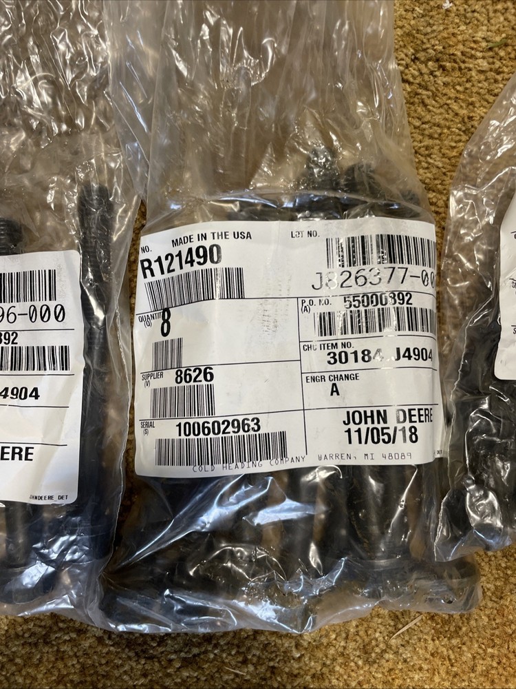 John Deere Head Bolt Kit RG24026