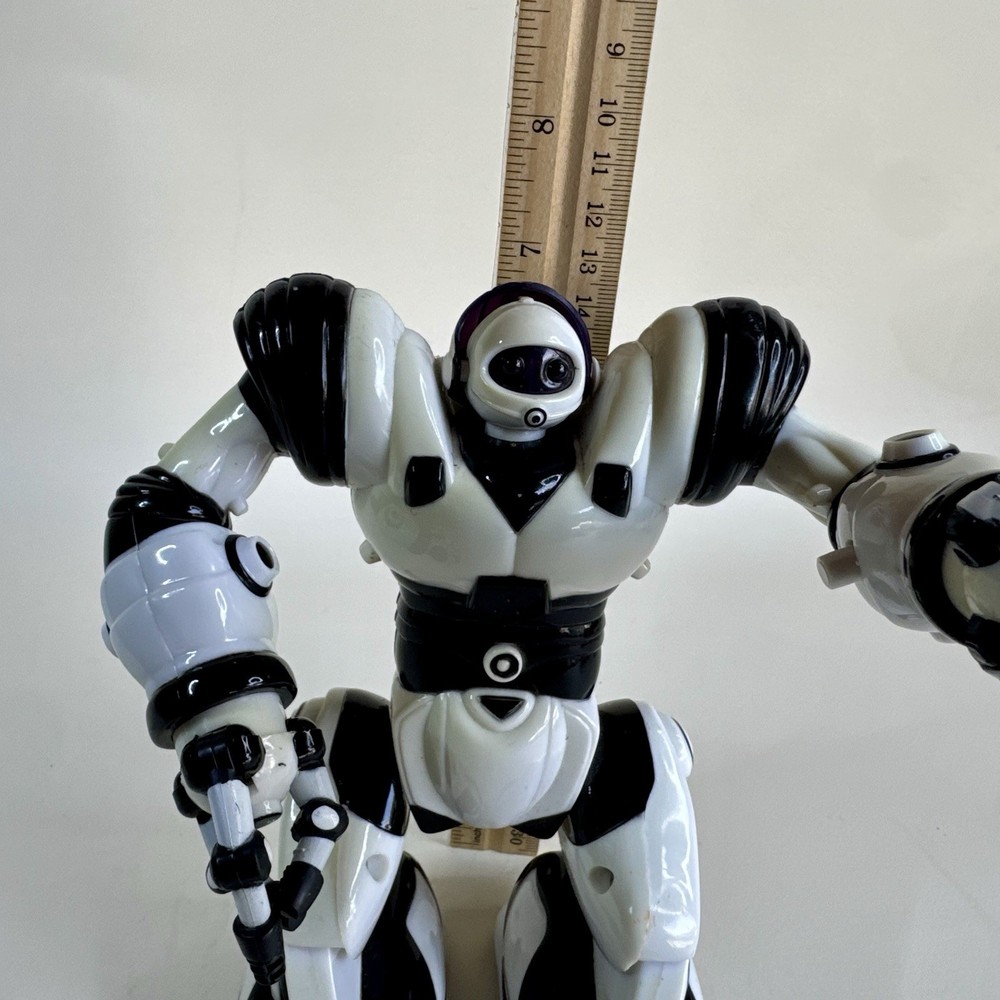 WowWee Robosapien Mini 7” Robot White Black Interactive No Remote 2004