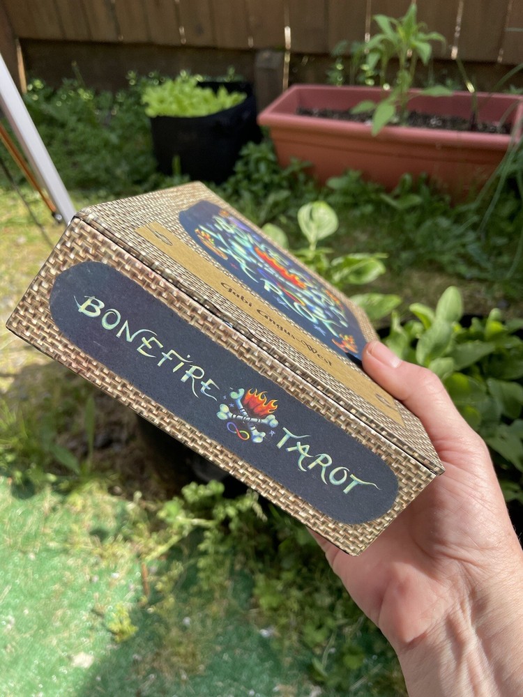Bonefire Tarot, Collectors Box, Gabi Angus-West 2016