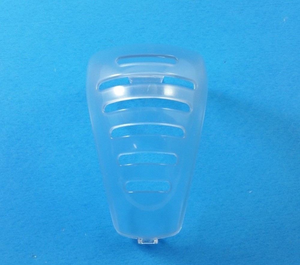 67004433 Whirlpool Refrigerator Freezer Light Cover Shield; E4-4a
