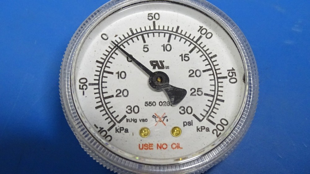 compound pressure and vacuum gauge