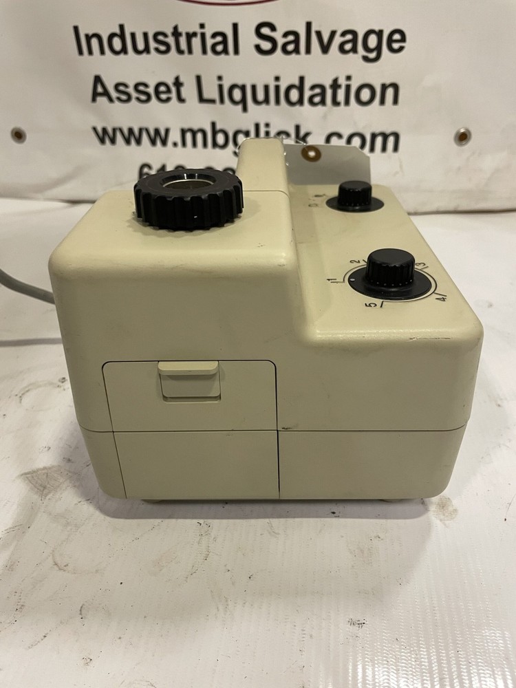 SCHOTT KL1500 Fiber Optic Light Source