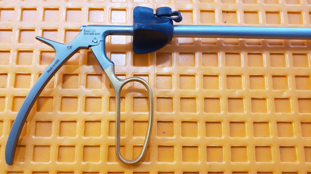 Weck Surgical Laparoscopic 10mm Removing Forceps REF: 544130