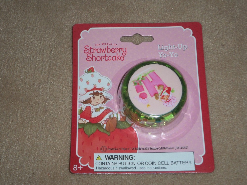 NEW, Strawberry Shortcake Light Up Yo-Yo