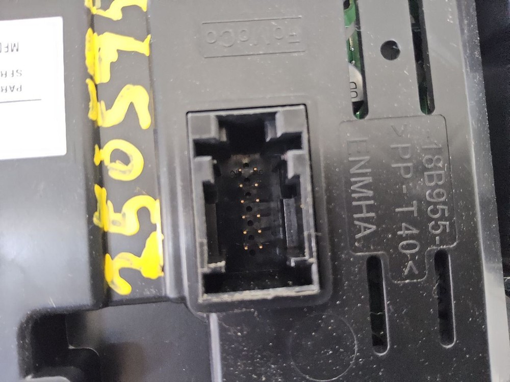 2015-2018 Ford Focus Front 4.2" Display Screen