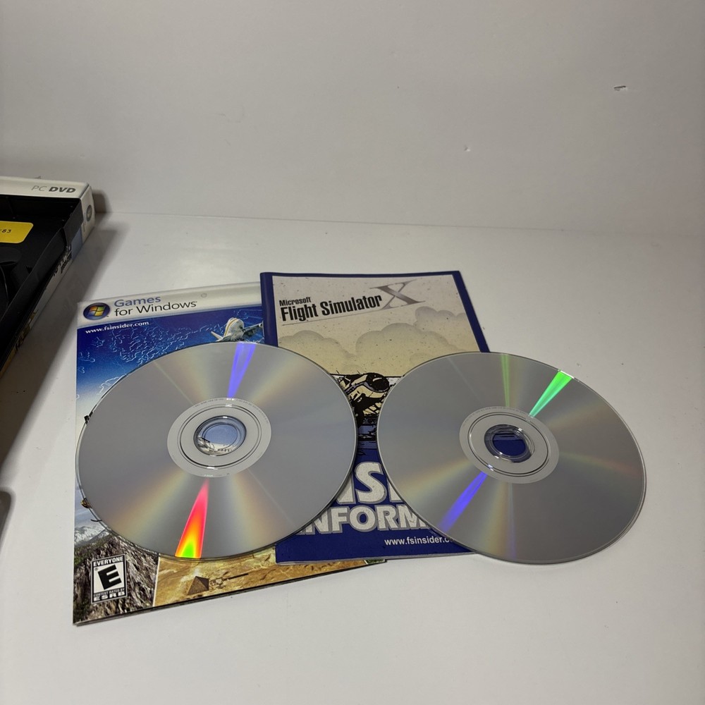 Microsoft 2006 Flight Simulator X Deluxe Edition PC Game Windows