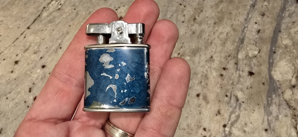 Vintage Ronson Lighters Whirlwind Princess Standard