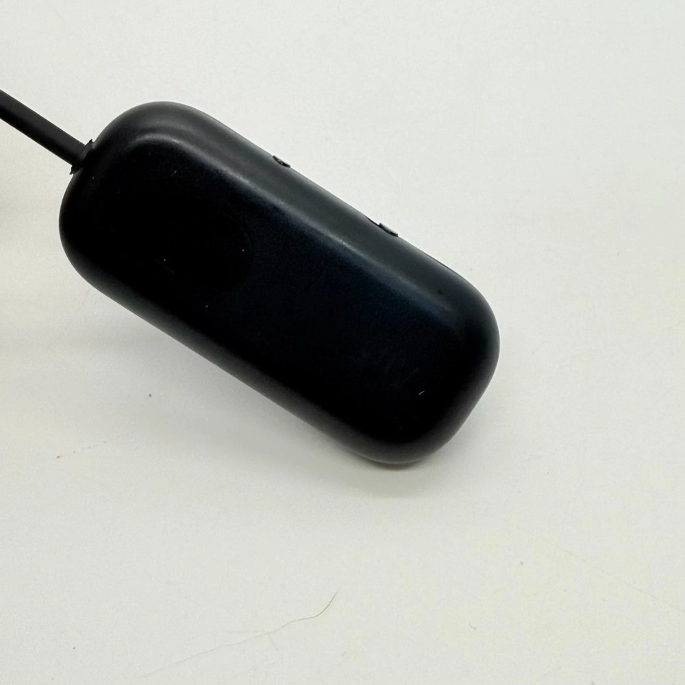 Twelve South AirFly Pro Bluetooth Wireless Audio Transmitter/Receiver.