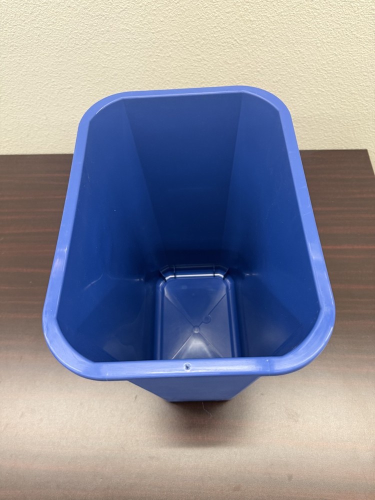Boardwalk 41QTRECYCLEB Recycling Container, 10 Gal, Polypropylene, Blue