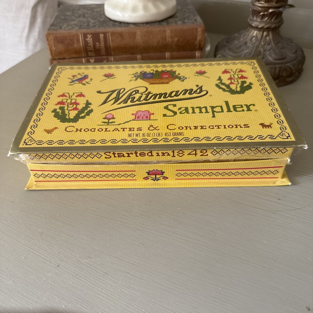 Whitman's Sampler Assorted Chocolates Empty Cardboard Box 16oz (1lb Size) Hinged