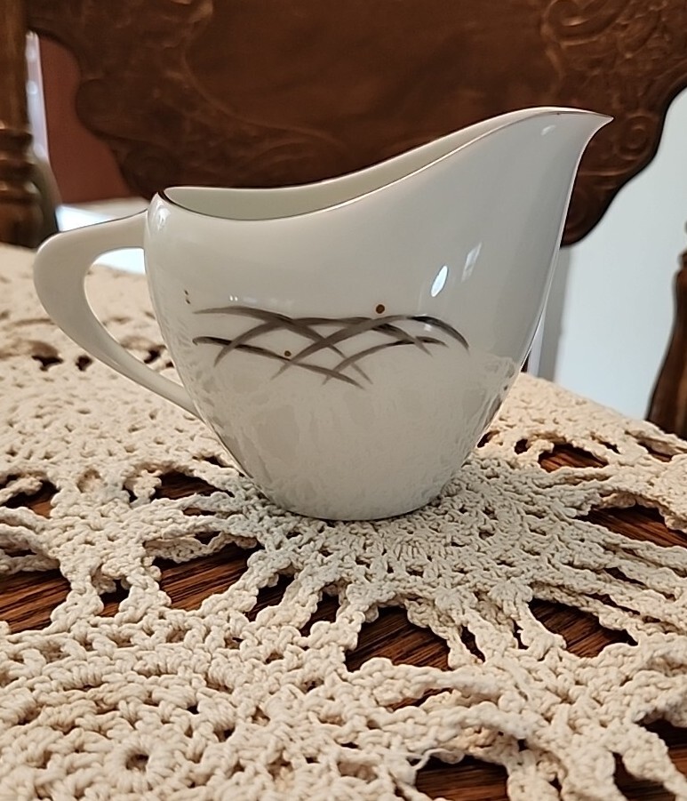 STYLE HOUSE MEADOWLANE CREAMER! MCM