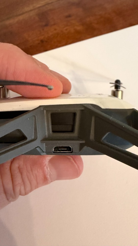 DJI Tello Minidrone Quadcopter - White with controller and three sets of props