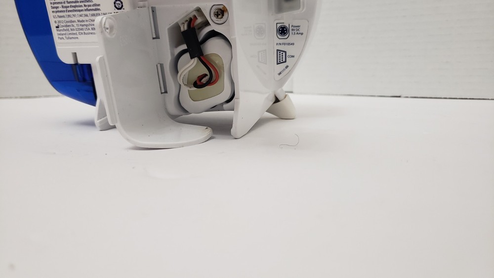 Covidien Kangaroo Pump with Pole Clamp Unit D