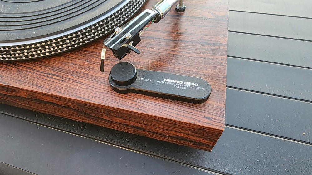 Micro Seiki DD-24 Direct Drive Turntable, Auto Return, Works As Is
