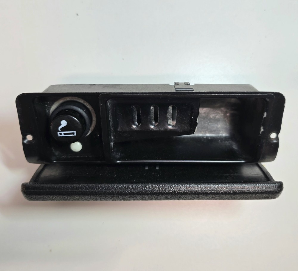1983-1989 PORSCHE 928 Ash Tray Cigarette Lighter Front Dash