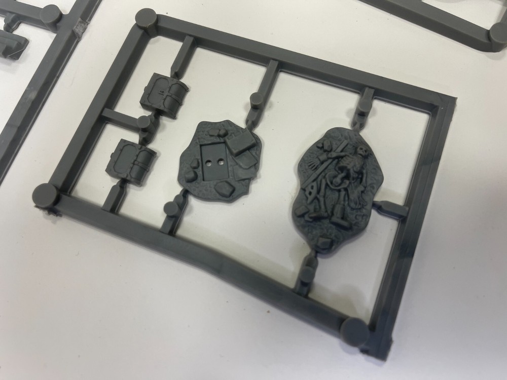 Warhammer 40K Terrain Bits No. 1