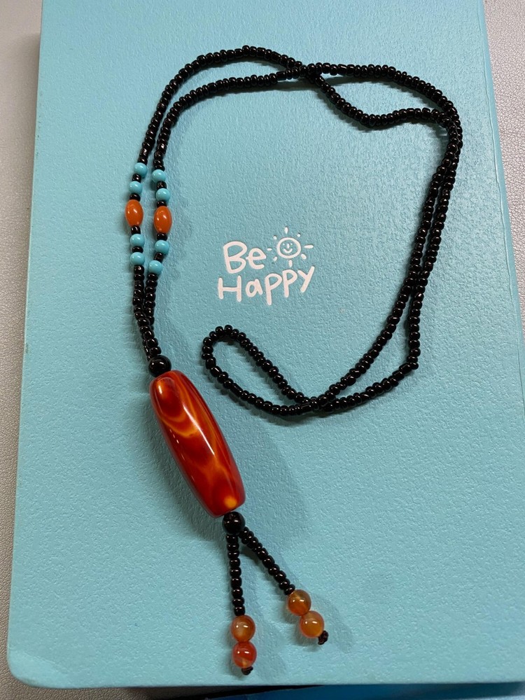 Brand New Beautiful Agate Pendant Necklace