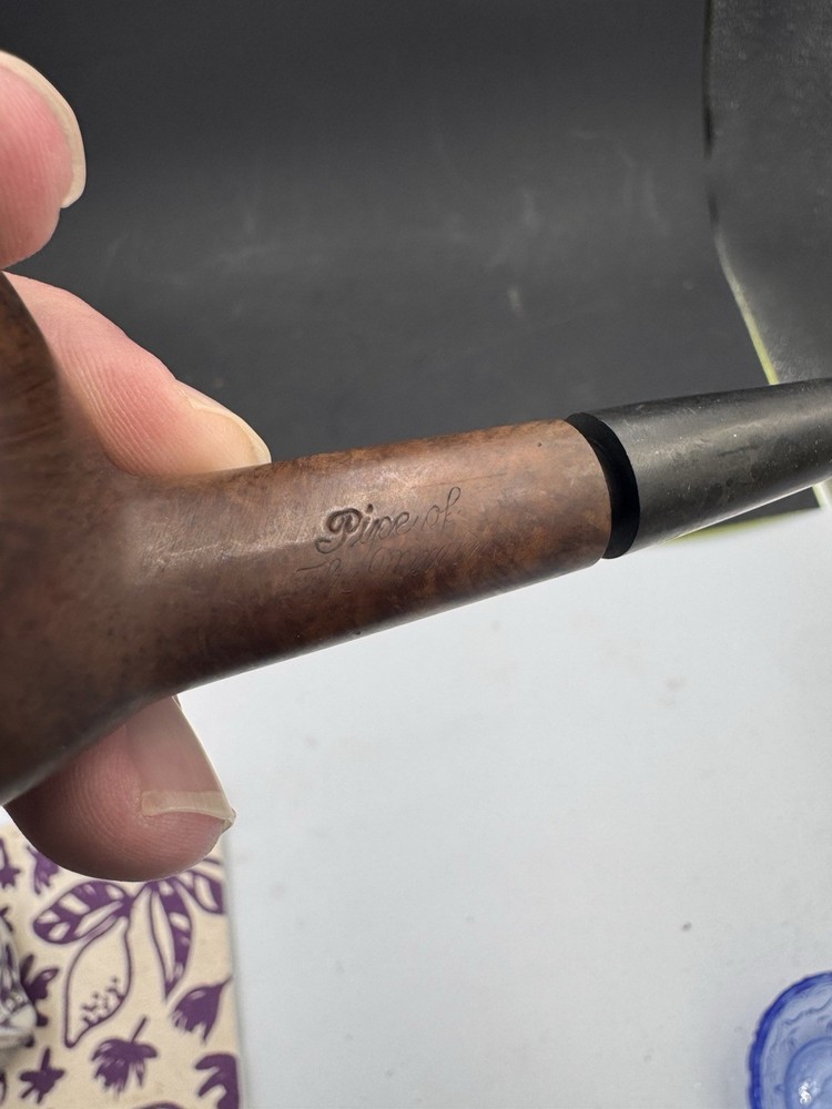 "The Pipe Maker" Imported Briar Estate Pipe
