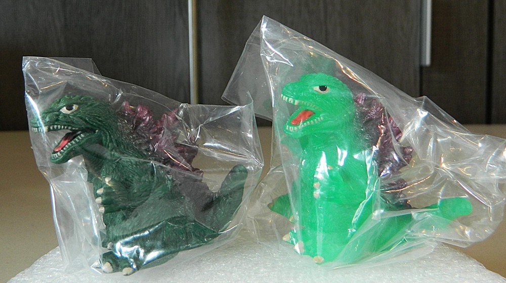 BANDAI 2000 GODZILLA SHOSHINGECKI COMPLETE 19-PC FG SET PLUS CHASE GOJI 2000 NEW